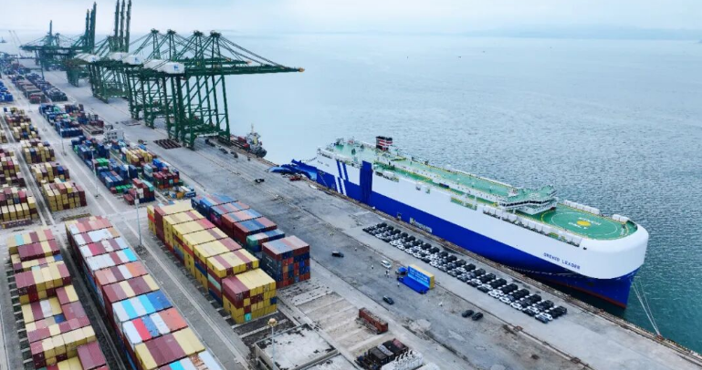 闽川联动 共筑出海通道！福州港务集团赴川渝推介江阴港区商品汽车滚装出口业务