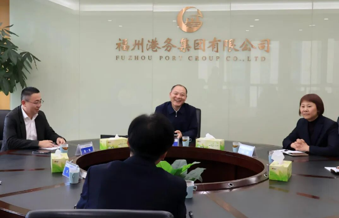 福建港口集团党委副书记吴大文到福州港务调研树立和践行正确政绩观学习教育工作