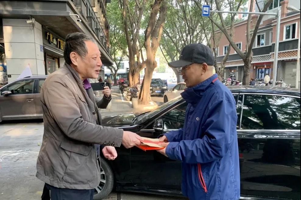 嘘寒问暖 声声关情丨集团开展春节送温暖慰问活动02.jpg