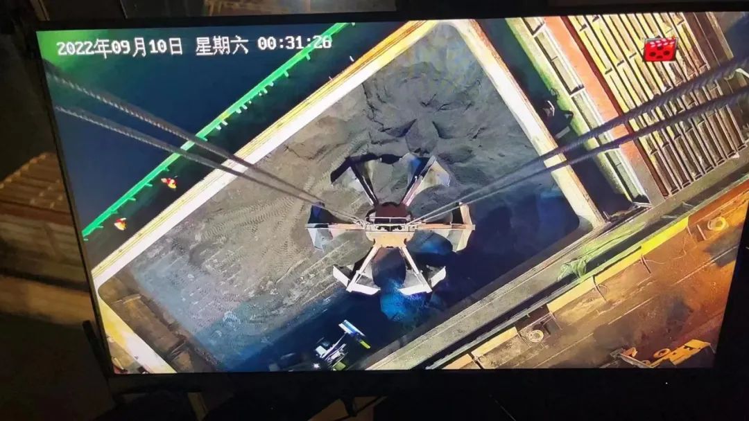 科技兴安丨福港罗源湾大型港机设备作业辅助影像系统投入运行02.jpg