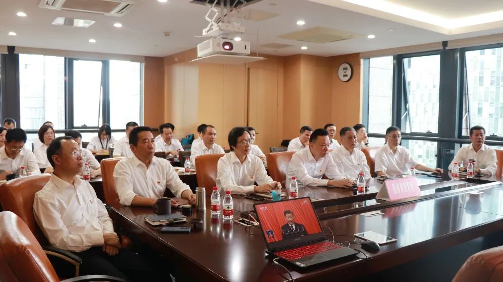 福州港务集团党委组织收听收看中国共产党第二十次全国代表大会盛况02.jpg