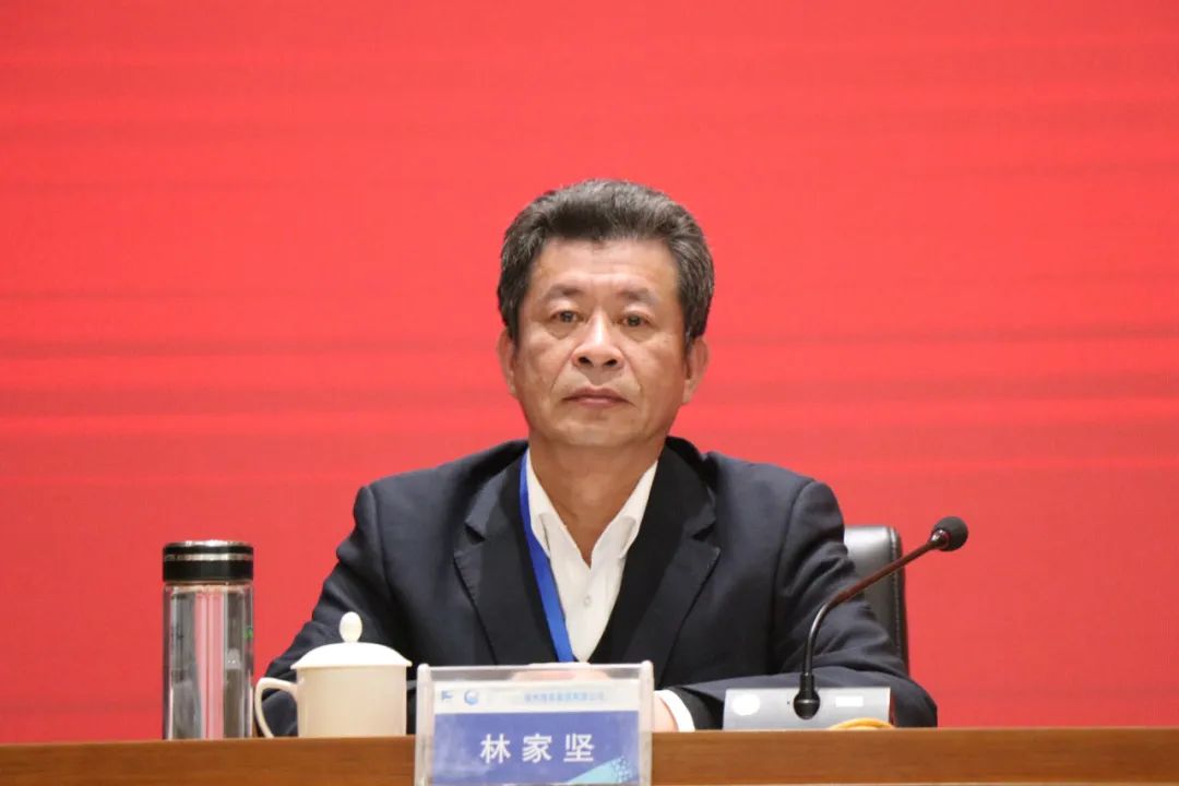 笃定信心 踔厉奋发 丨集团召开2023年度工作会议暨三届四次职工代表大会07.jpg