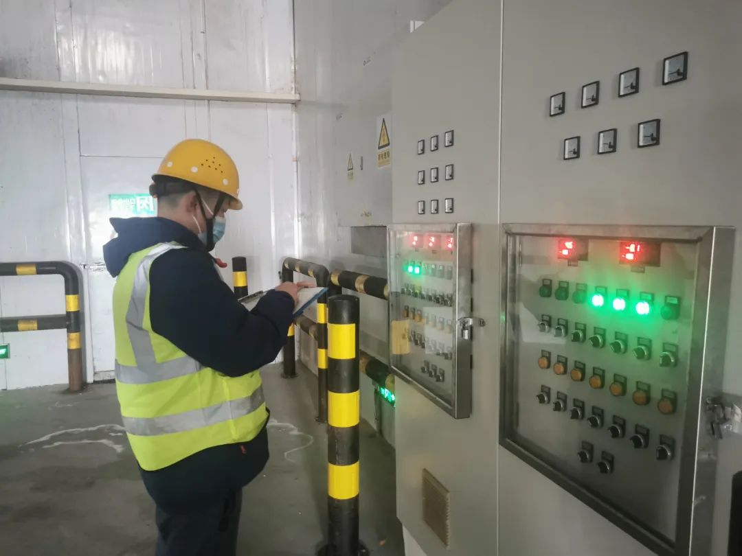 春节不打烊 服务不打折07.jpg