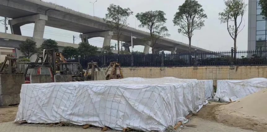 春节不打烊 服务不打折13.jpg