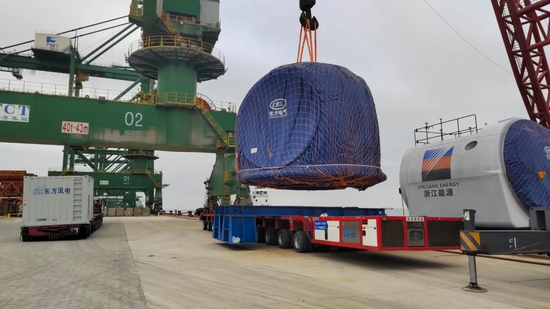 三争三提丨福港物流承揽新年首单省外风电项目 实现首季“开门红”01.jpg