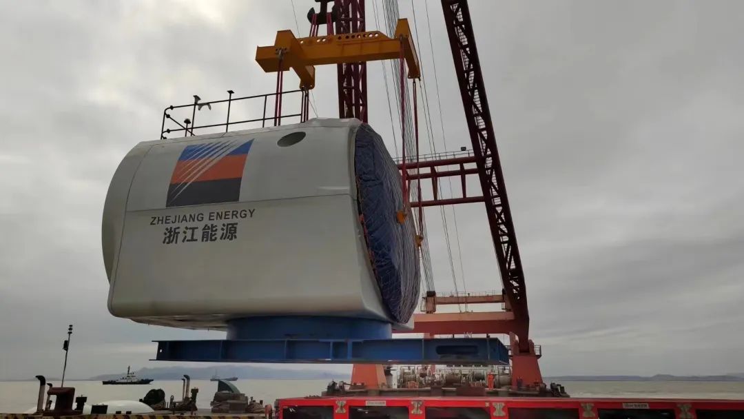 三争三提丨福港物流承揽新年首单省外风电项目 实现首季“开门红”02.jpg