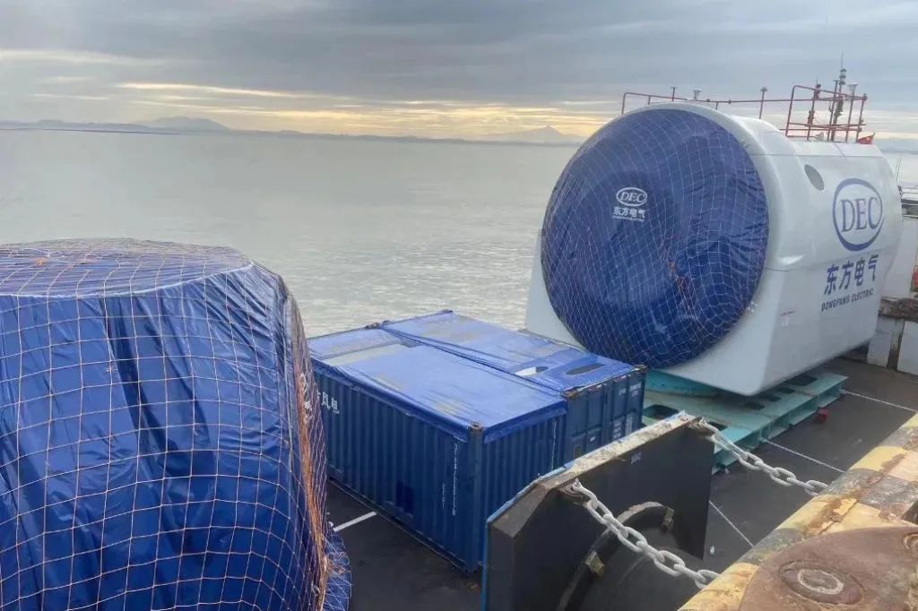 三争三提丨福港物流承揽新年首单省外风电项目 实现首季“开门红”03.jpg