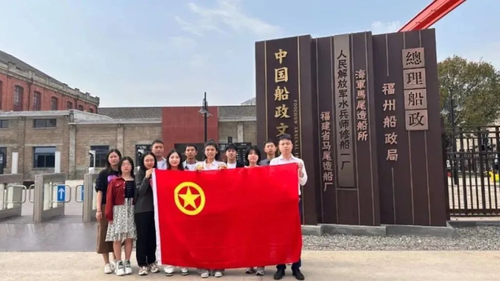 火红五月 滚烫青春｜集团各单位开展青年主题活动唱响青春主旋律22.jpg