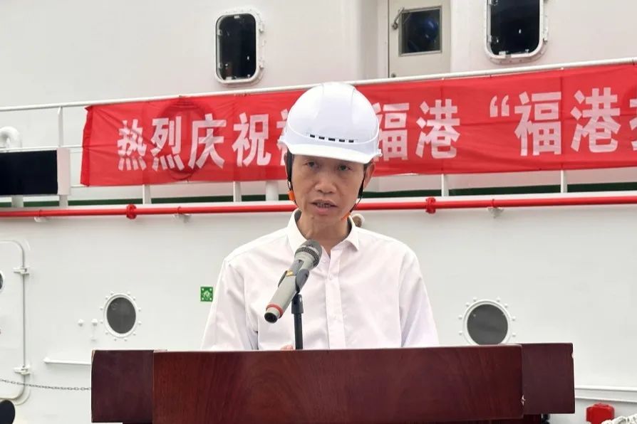 三争三提 福港拖轮新造5200马力拖轮（配置FIFI-1等级消防）“福港拖22”顺利交船投产03.jpg