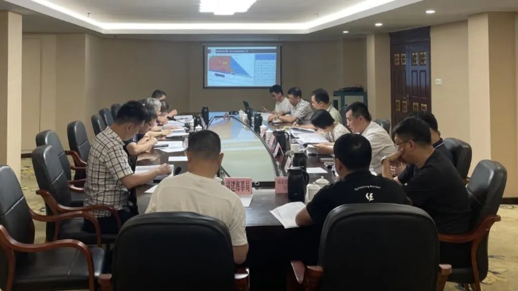 福州港江阴港区6#、7#泊位扩能工程施工通航安全保障方案专家咨询会顺利召开01.jpg