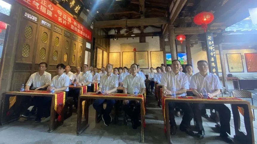 福州港务集团纪委开展“感悟主题教育思想伟力 淬炼纪检队伍过硬作风”主题党日活动03.jpg