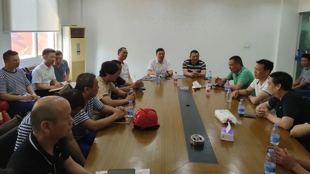 向海图强 再建新功丨福港拖轮首次超大件海上拖带定位作业圆满完成01.jpg