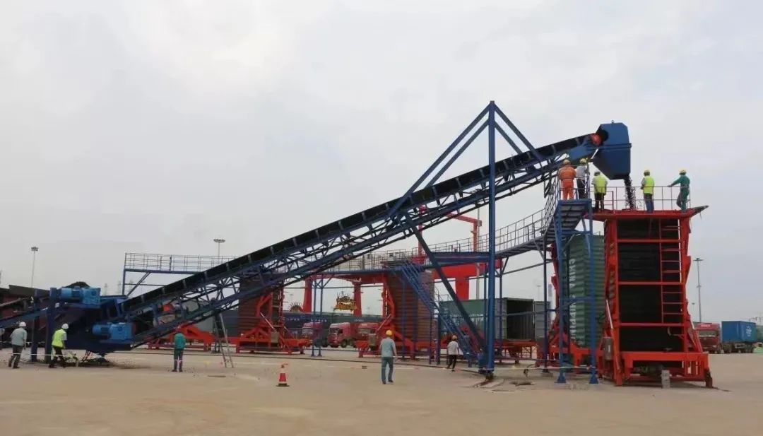 福港物流：聚焦聚力“散改集” 操作量创历史纪录01.jpg