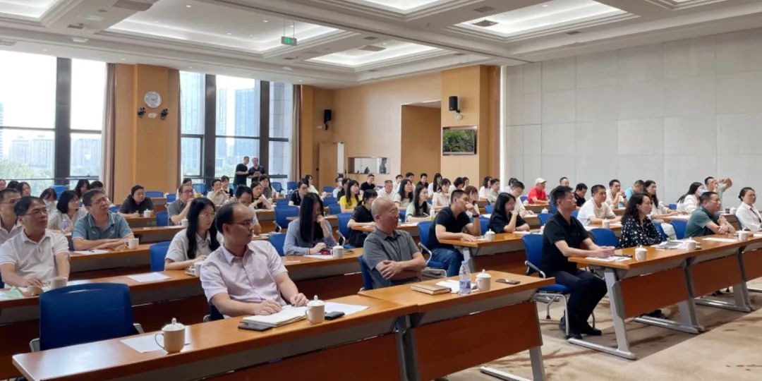 防风险 促合规丨集团举办劳动用工风险防范培训03.jpg