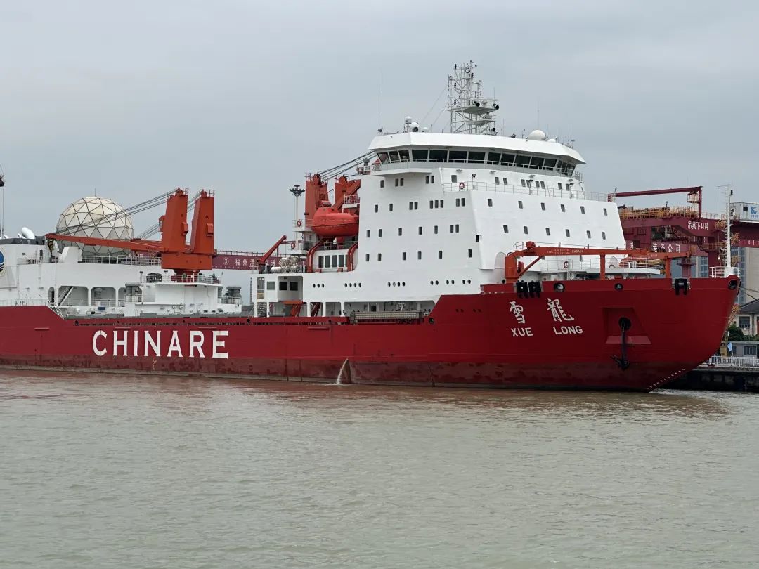 襄助盛会 福港拖轮成功助力“雪龙”号科考船靠泊福州港02.jpg