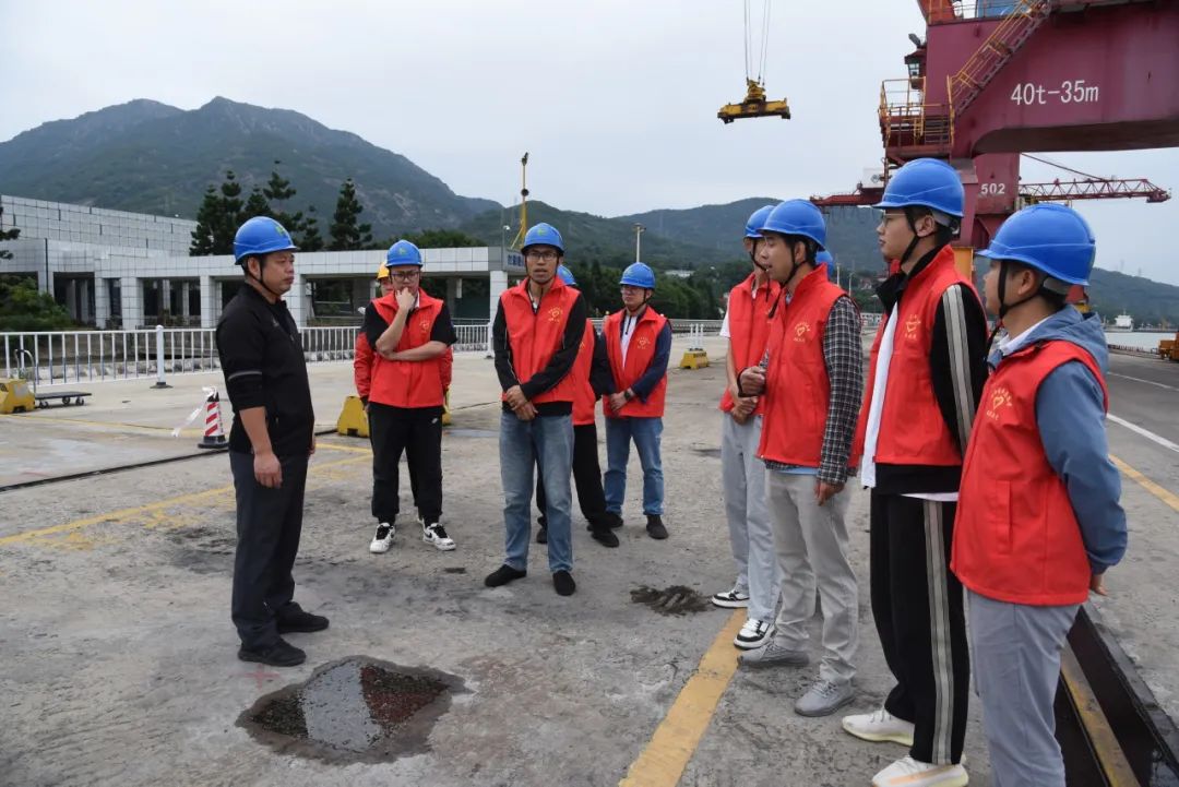 微光成炬 盛会有我 福港马尾蓝海青年志愿者护航2023世界航海装备大会13.jpg