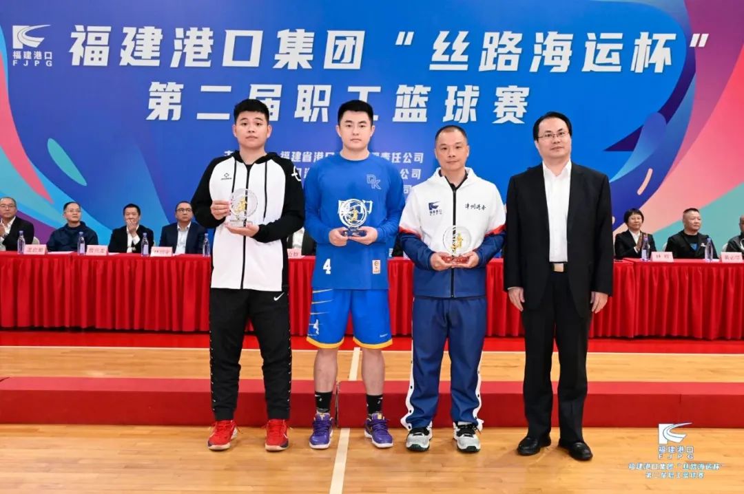 迎“篮”而上 福港小将秀出精彩09.jpg