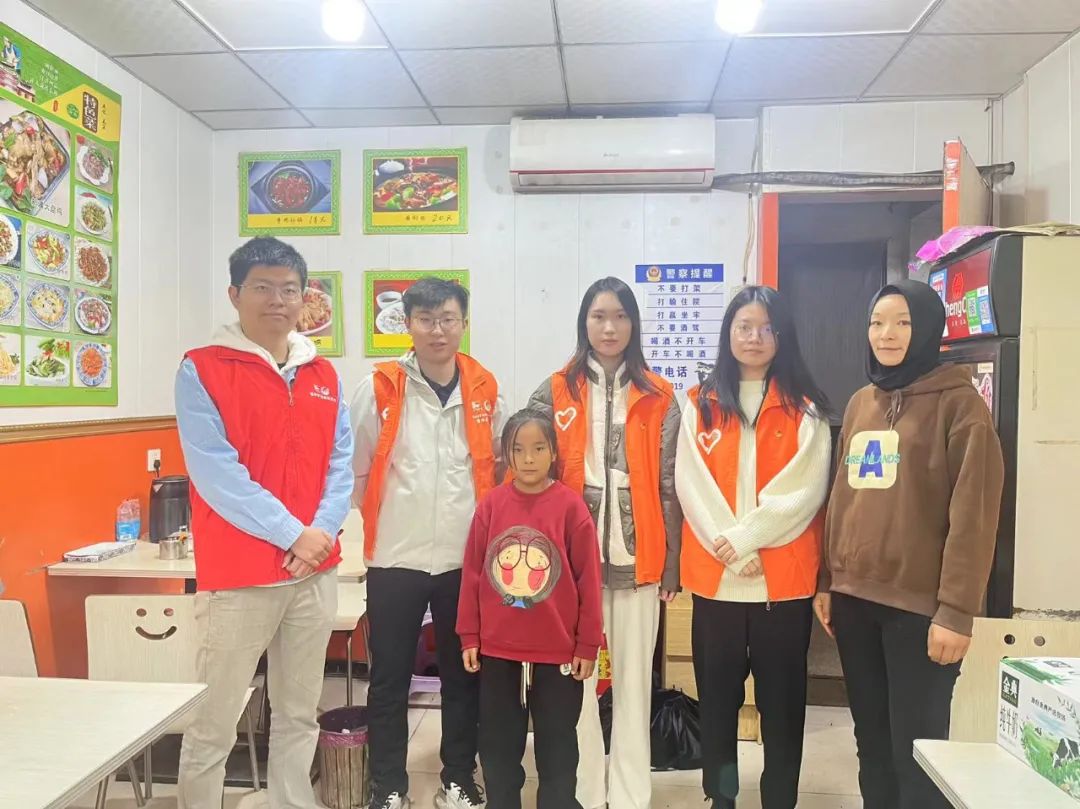 志愿服务 从心开始丨福港志愿者在行动01.jpg