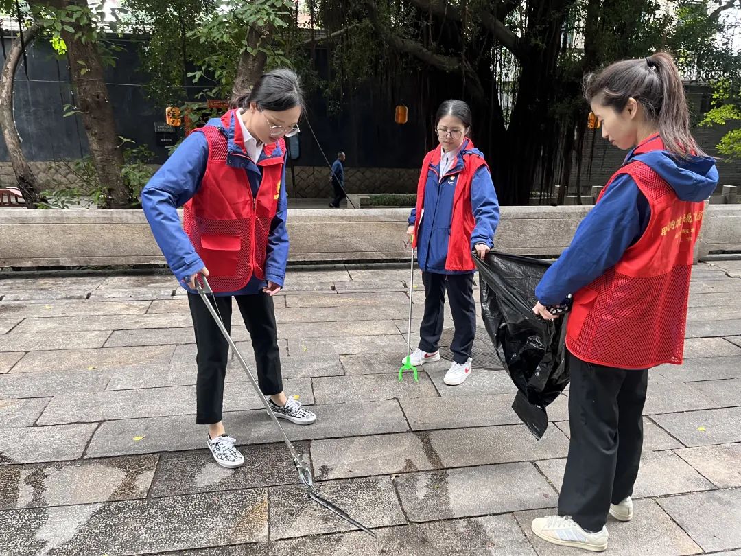 志愿服务 从心开始丨福港志愿者在行动05.jpg