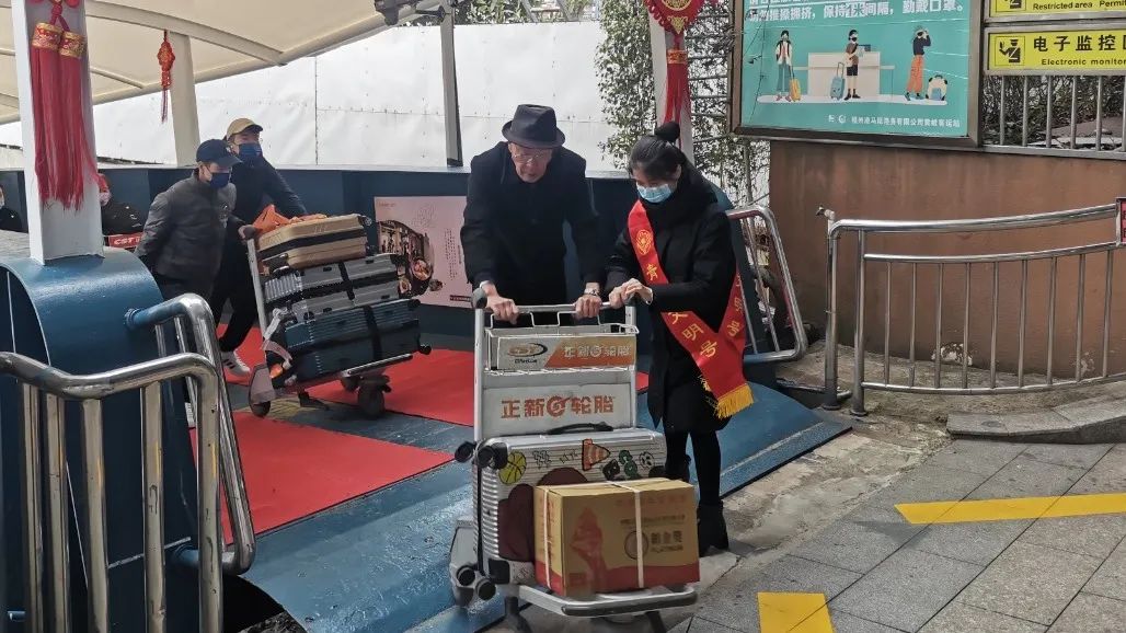 春运爱相随丨福州港黄岐客运站多措并举情暖回家路06.jpg