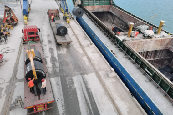 奋战开门红  福港台源首月吞吐量、装卸效率实现双跃升01.png