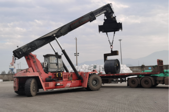 奋战开门红  福港台源首月吞吐量、装卸效率实现双跃升02.png