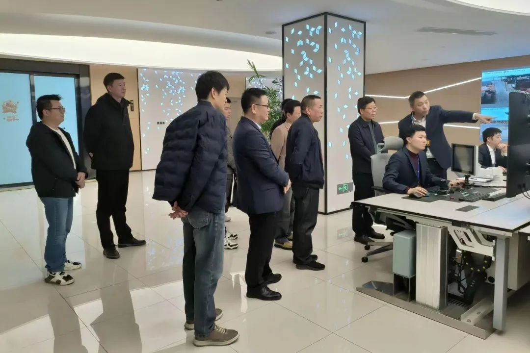 福建省福州港口发展中心主任余贤顺一行到福州港江阴港区调研02.jpg