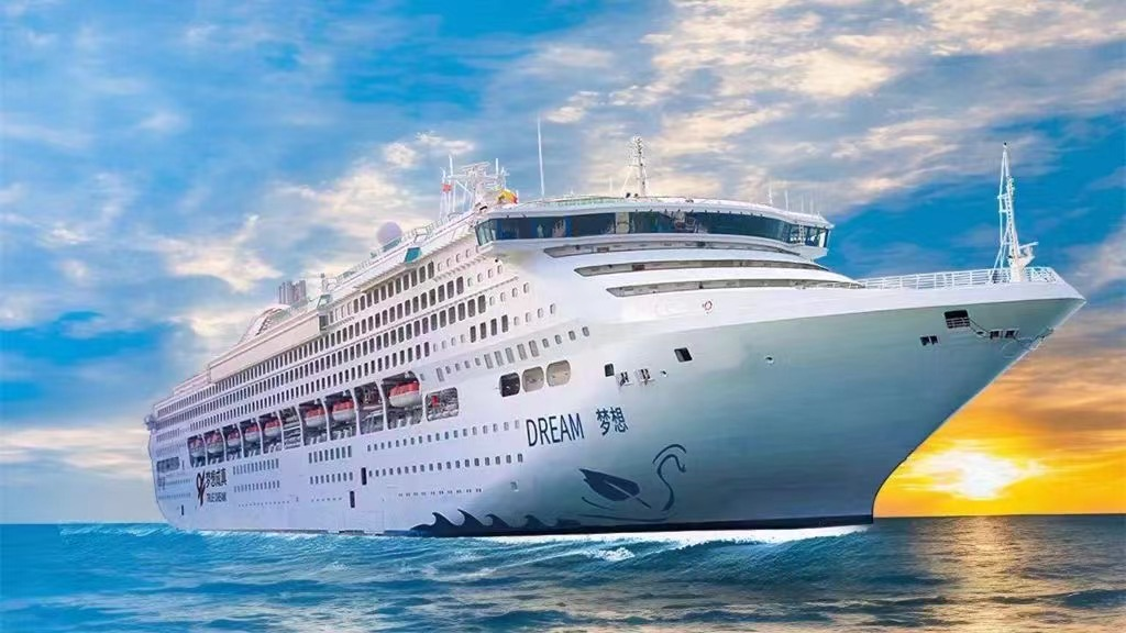 迅腾公司助力平潭港“梦想号”国际邮轮首航01.png