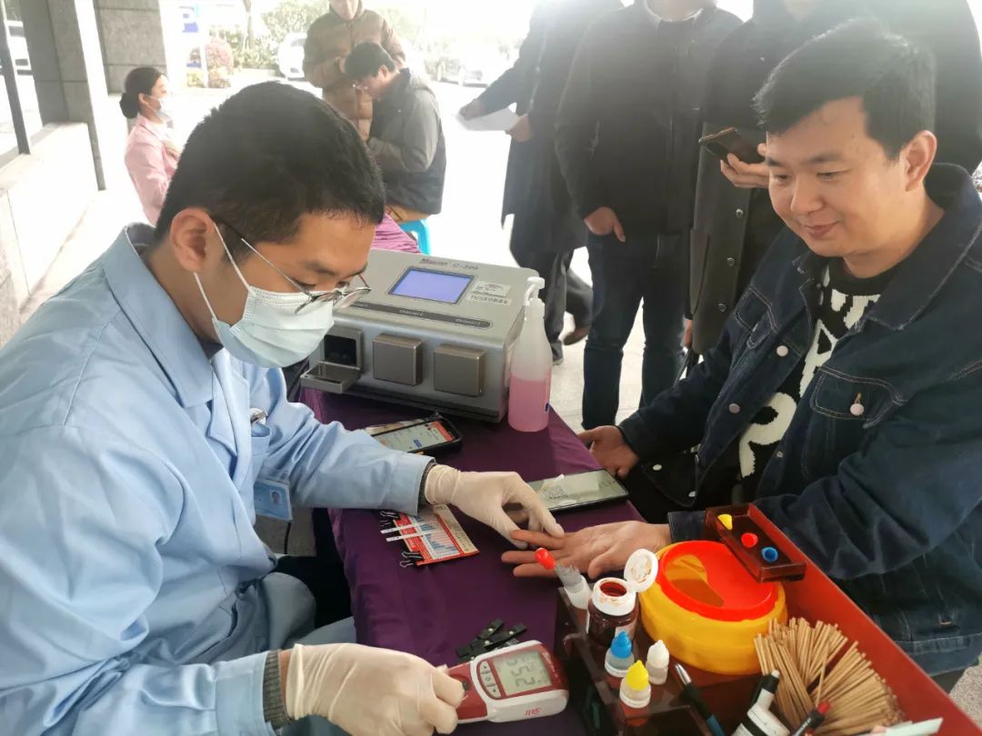 爱心传承丨福州港务集团组织无偿献血活动03.jpg