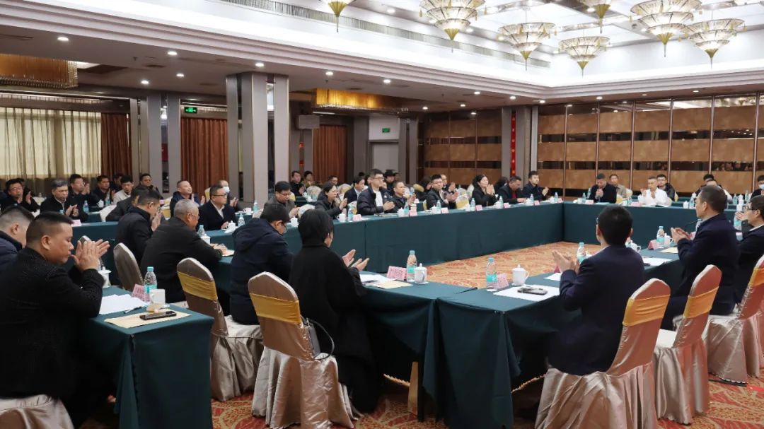 福建省交通运输协会召开换届大会 罗卫东同志当选新一届会长04.jpg