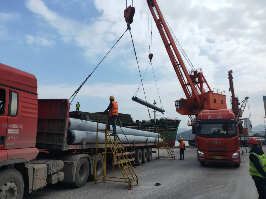 一季度开门红 ｜单月完成创纪录27艘次，榕通码头三大指标创新高01.jpg