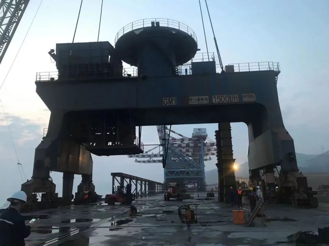 低碳行动丨起重机自说：我从南走到北 我依然发光发热02.jpg