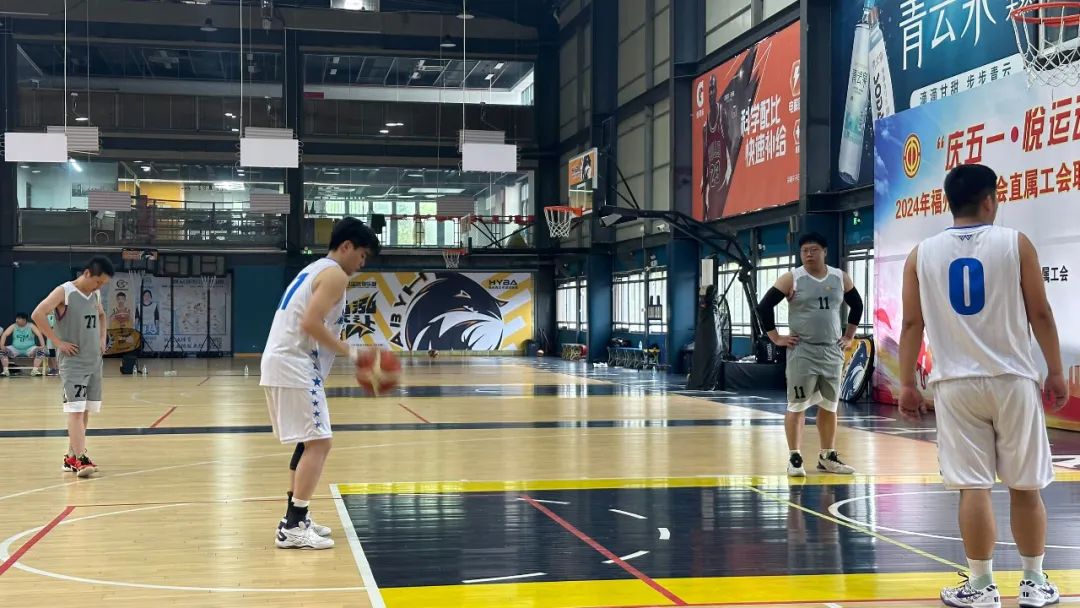 夺冠！福州港务集团篮球队获市总工会直属工会篮球赛第一名03.jpg