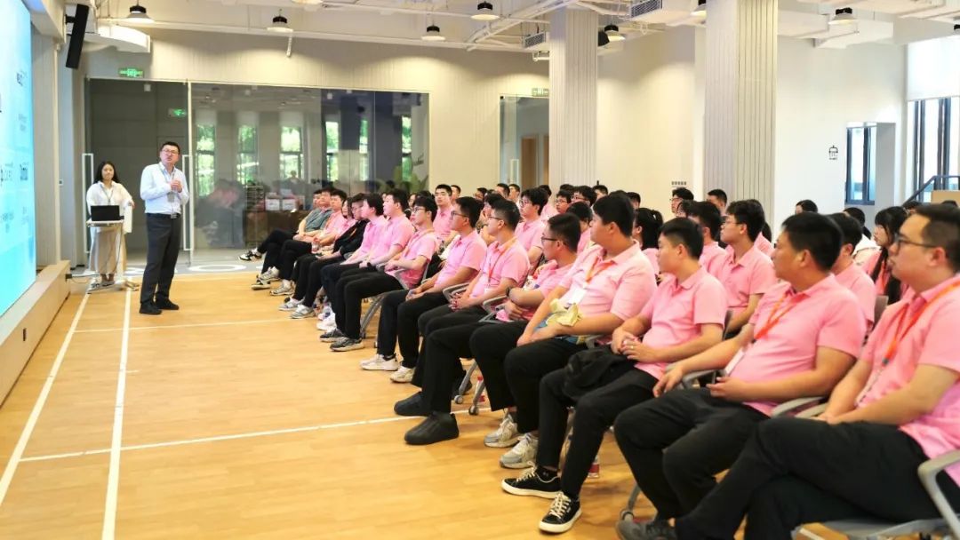 赋能正当时 逐梦筑未来丨福港青年员工赋能成长培训班圆满落幕02.jpg