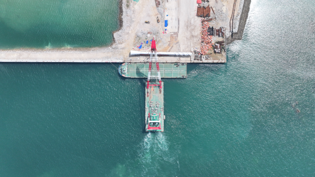 行动高效保安全 服务周到暖人心丨泉港八方圆满完成百宏化学大件设备接卸任务.png